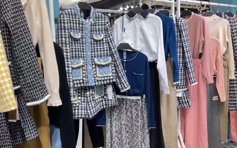 实体店女装货源